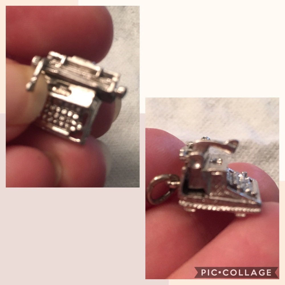 Vintage Stamped Sterling Typewriter Charm - Picture 3 of 4